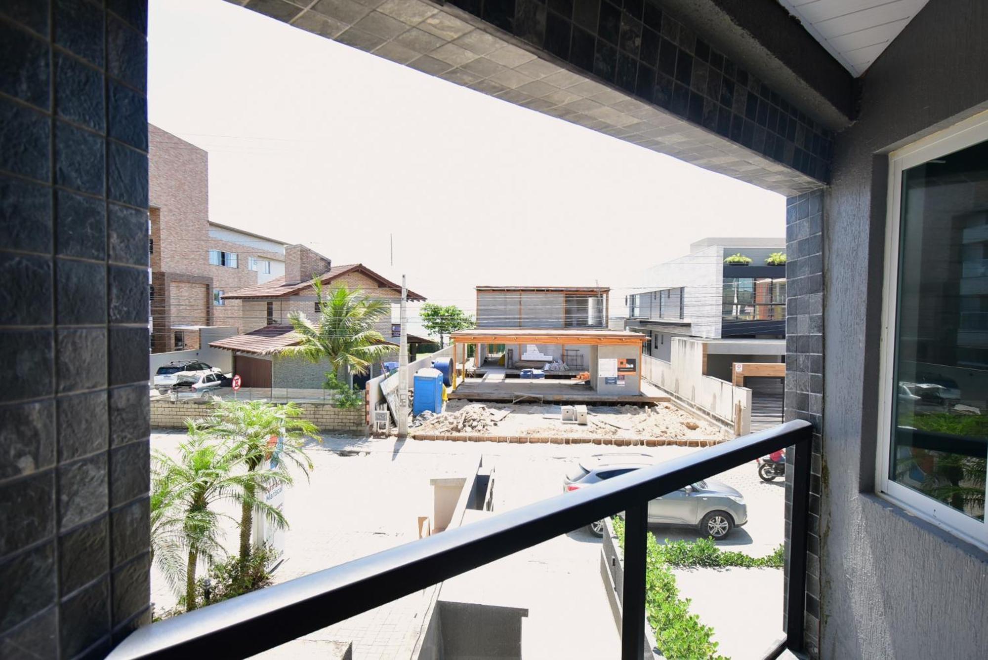 봄비나스 Residencial Melfi 3 Ap.1 Frente 아파트 외부 사진