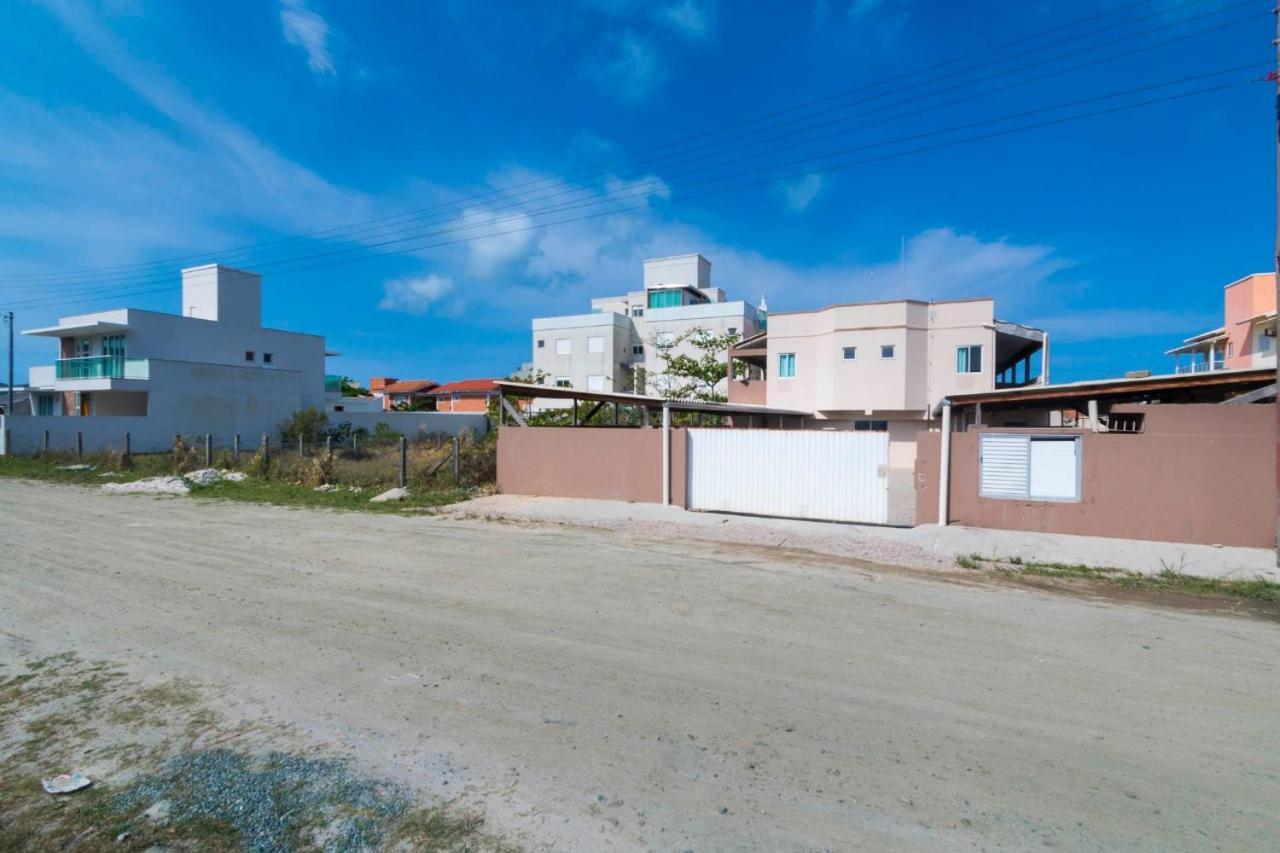 봄비나스 Residencial Melfi 3 Ap.1 Frente 아파트 외부 사진